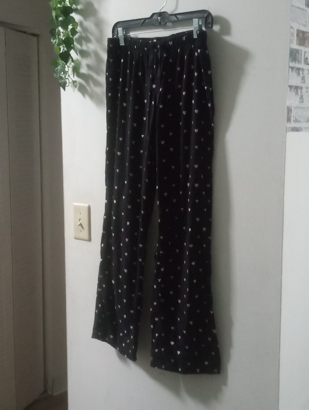 Life Is Good Black Wide-Leg Pajama Pants with Pink Heart Print